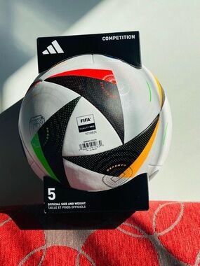 Adidas UEFA Euro 2024 Fussballliebe Competition football.